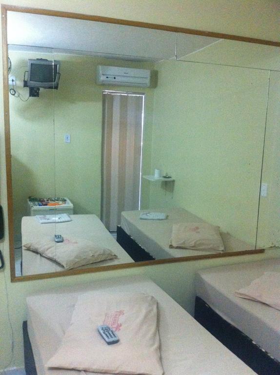 Hotel Hawai Ceilândia Oda fotoğraf